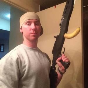 Meet your Posher, Ismael